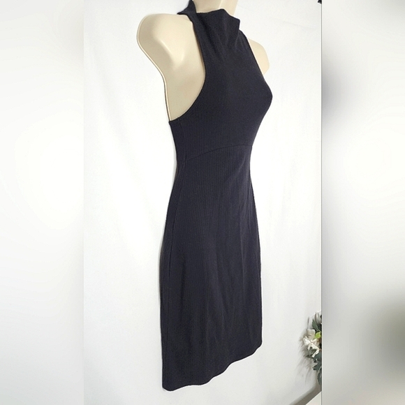 🔥FREE PEOPLE🔥 Stretchy Black Sleeveless Dress - Picture 3 of 8